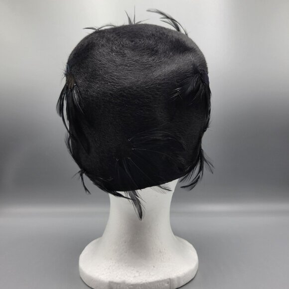 Vintage Black Feathered Cloche Fur Felt Hat By Brigitte Made In Italy - Picture 3 of 10